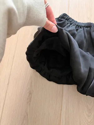 Boohoo Black Bubble Shorts | Satin-Look thumbnail 4