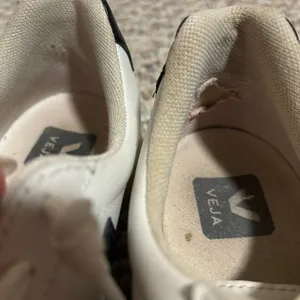 VEJA Esplar Logo Leather Low-Top Sneakers White Black- Size 36 (5) thumbnail 6