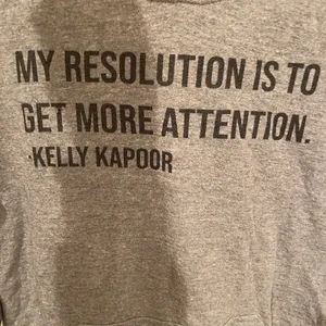 The Office Kelly Kapoor‎ New Years Resolution Gray Hoodie M thumbnail 2