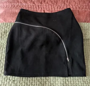 superdown Skirt thumbnail 1
