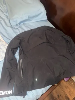 Lululemon Windbreaker Jacket thumbnail 2