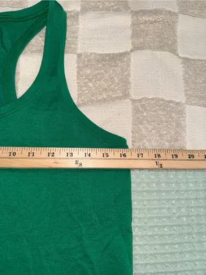 NWOT Lululemon Swiftly Tech Tank size 8‎ thumbnail 2