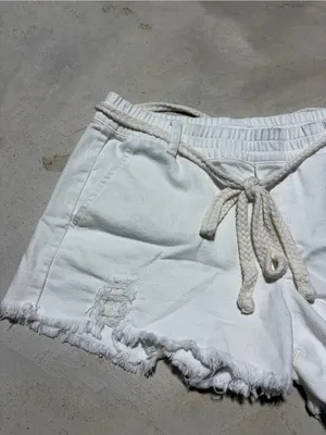 Aerie White Distressed belted denim Shorts XS thumbnail 4