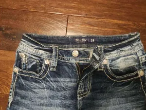 Miss Me Bootcut Jeans thumbnail 3