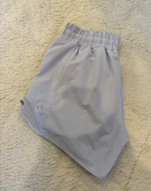 Shorts Size 4 thumbnail 2
