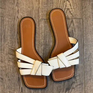 Zara White Topstitched Low Heeled Sandals- EU 37 thumbnail 6