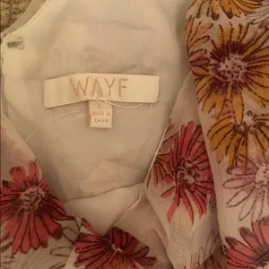Wayf Floral Tiered Midi Dress flounce Large midi nwot flattering thumbnail 7