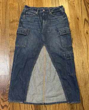 American Eagle Y2K Low-Rise Maxi Jean Skirt Size 4‎ Medium Wash Grunge Denim thumbnail 1