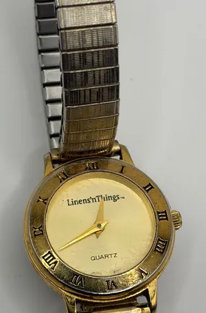 Linens n Things Quartz Gold Tone Stretch‎ Band Watch Roman Numerals thumbnail 1