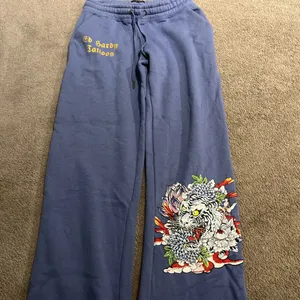 Ed Hardy women’s sweatpants  thumbnail 3