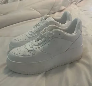 Steve Madden Shoe thumbnail 1