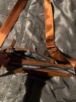 Deluxity Quilted Tan Crossbody Bag with Adjustable Strap thumbnail 6