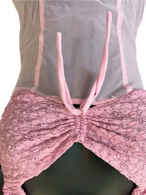Urban Outfitters Kimchi Blue Dalilah Lace Cropped Top in Pink Small thumbnail 2