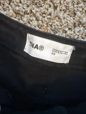 Aritzia TNA Pants Cargo Black thumbnail 3