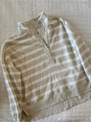 American Eagle Striped Half-Button Pullover Sweater in Beige and White thumbnail 2