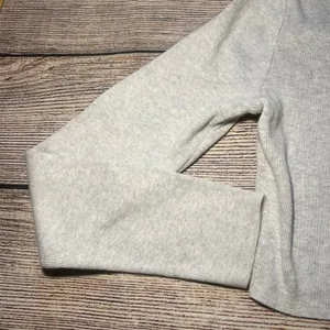 John Galt Brandy Melville‎ Gray Button Front Cropped Cardigan Sweater Womens S thumbnail 6