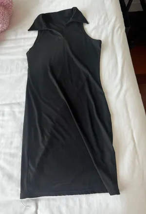 Black collared bodycon dress thumbnail 4