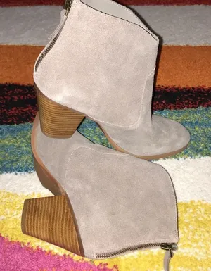 Tesori Raven Khaki Suede ankle booties size 9.5 thumbnail 1