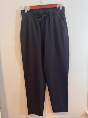 Lululemon Keep Moving 7/8 Pant Sz 8 thumbnail 2