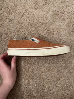 Vans Suede Sherpa Classic Slip On Shoes thumbnail 9