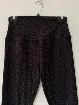 Beyond Yoga SoftMark High Waisted Midi Leggings in Espresso Leopard Size Large thumbnail 4