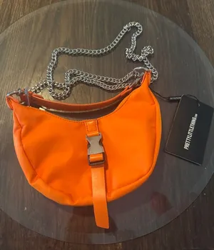 PrettyLittleThing Orange Shoulder Bag with Chain Strap thumbnail 1
