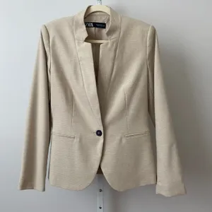 ZARA Office Siren Academia Professional Minimalist Single Button Blazer 4 Beige thumbnail 1