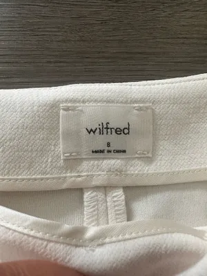Aritzia Wilfred cream dress shorts  thumbnail 4
