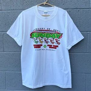 Gildan Vintage 2001 Baltimore Ravens NFL Championship Super Bowl White Graphic T-shirt thumbnail 3