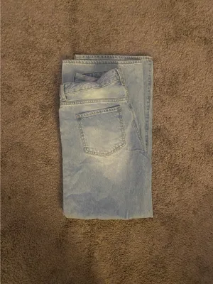 Wide-Leg Jeans thumbnail 2