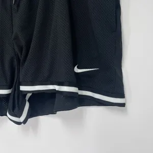 Nike Sportswear Essential Loose Fit Mid Rise Short Womens Sz XL thumbnail 3