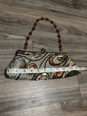 Statement Beaded Handbag ✨ Unique Vintage thumbnail 2