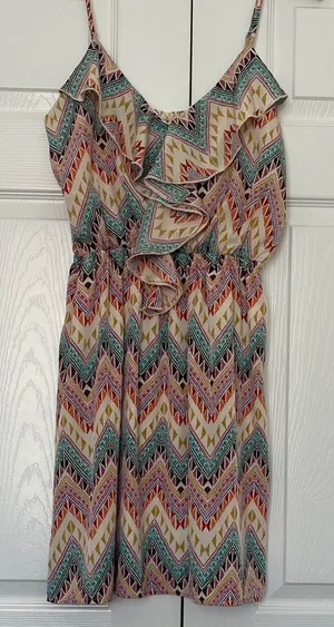 Ruffle thumbnail 1