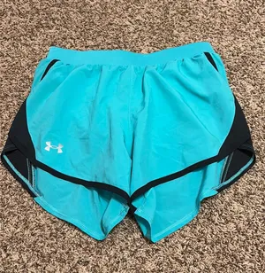 Under Armour Shorts thumbnail 1