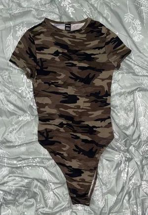 Camo bodysuit  thumbnail 1