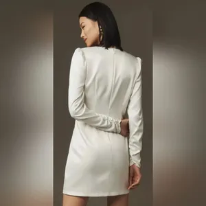 BHLDN Anthropologie NWT Maya‎ Twist Long Sleeve V-Neck Satin Bride Dress thumbnail 2