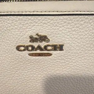 Coach Pebbled‎ Leather Crossbody Bag Chalk White Gold Hardware F29210 thumbnail 13