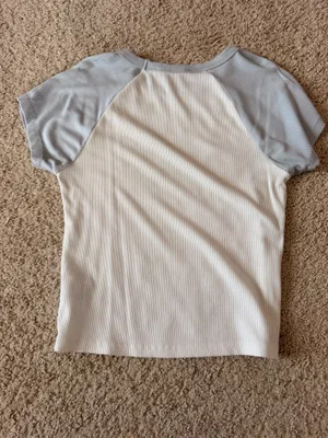 white and grey tee thumbnail 2