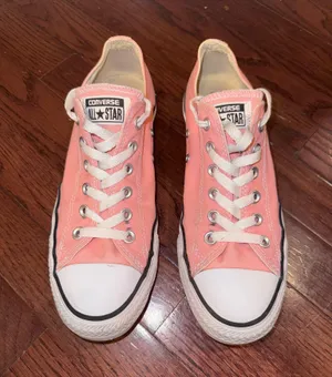 Converse Chuck Taylor All Star Shoes Women’s thumbnail 1