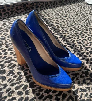 Royal blue Michael Kors platform leather heels  thumbnail 1