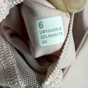Lululemon Align Tank Top Pink LW1DUDS Size 6 Built-in Bra Cropped Yoga Camisole thumbnail 4