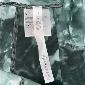 Lululemon Athletica Green and Gray Leggings thumbnail 2