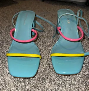 Marc Fisher Heels thumbnail 2