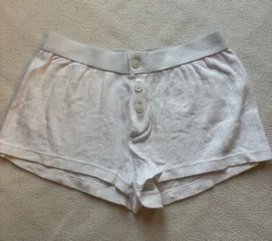 Brandy Melville Shorts John Galt thumbnail 1