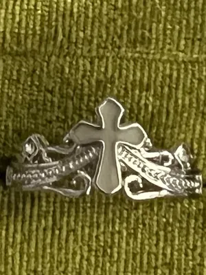 Vintage Design Silver Cross w/ Intricate Detail Stainless Steel Open Band Size 6 thumbnail 2