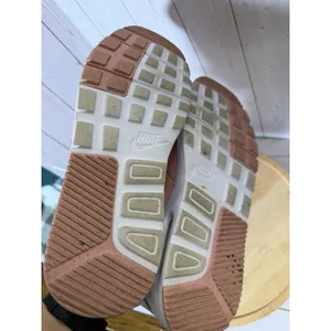 Nike Air Max SC Women's 7 White Pink Glaze Arctic Punch Sneakers CW4554-102 thumbnail 10
