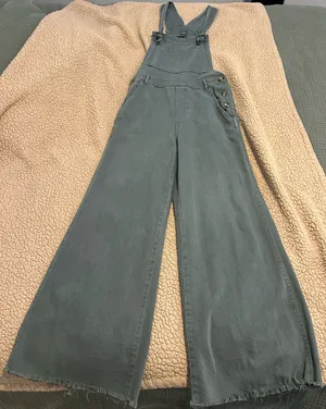 Aerie Women's Overalls in Olive thumbnail 2
