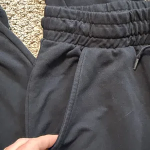Gymshark Women’s Black Regular‎ Fit Training Joggers Small thumbnail 7
