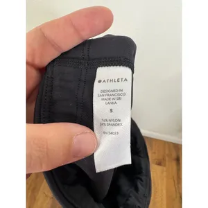 Athleta Ultimate Stash Pocket 7" Short Black High Rise Biker Shorts Womens Small thumbnail 4