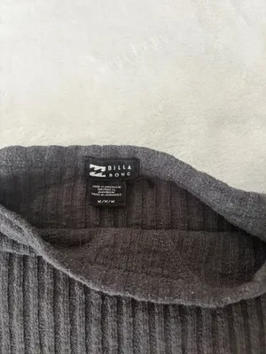 Billabong cropped sweater  thumbnail 3